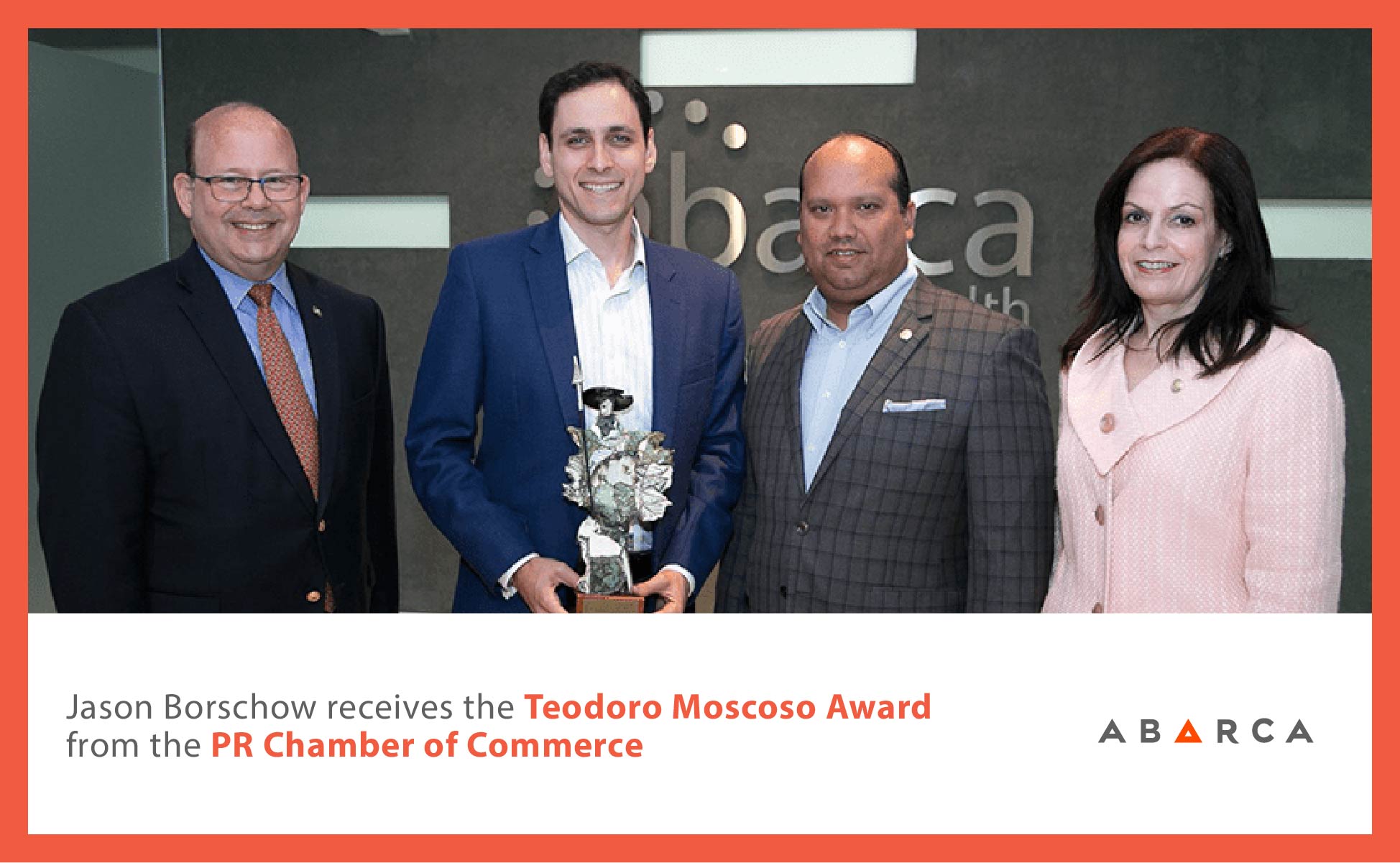 Abarca Health: Jason Borschow receives the Teodoro Moscoso Award from the PR Chamber of Commerce
