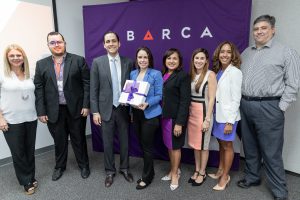 Abarca’s President & CEO, Jason Borschow, Nayda Rivera, (President of the #BetterCare Community Committee), stand proudly alongside Dr. Greetchen Díaz-Munoz (Director of Ciencia PR), as well as the Abarcan volunteer team.